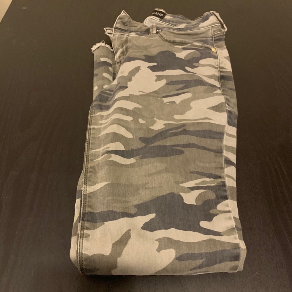 Express Camo Jeans